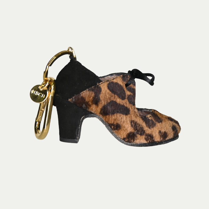 Charm pelo de leopardo/ante negro I Llavero flamenco