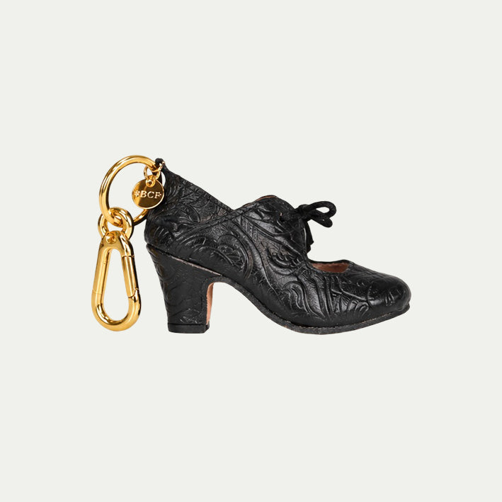 Charm Repujado Negro I Llavero flamenco